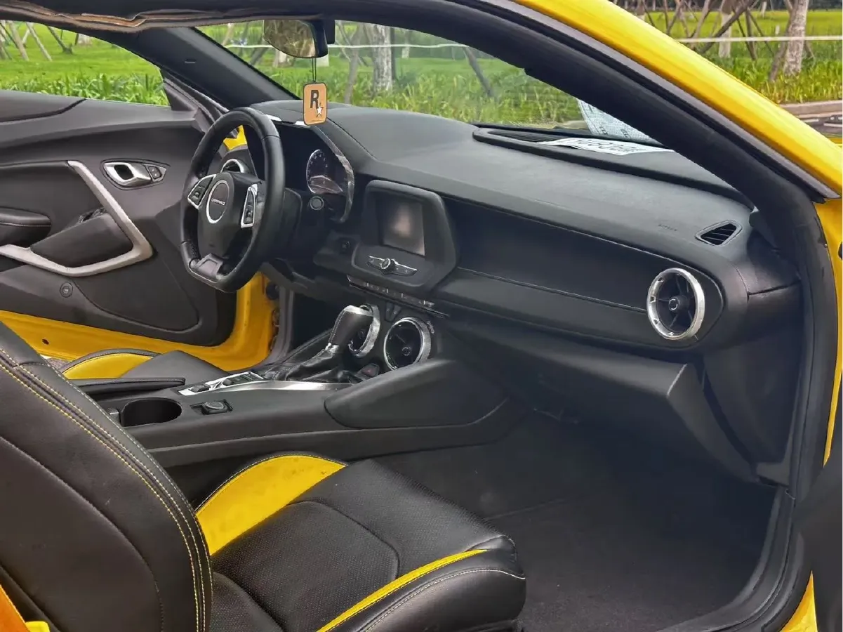 2016 Saleen Comaro 6.2L 450HP V8 6AT,autocango,china used car exporter,china ev exporter,chinese used car exporter,chinese used ev exporter