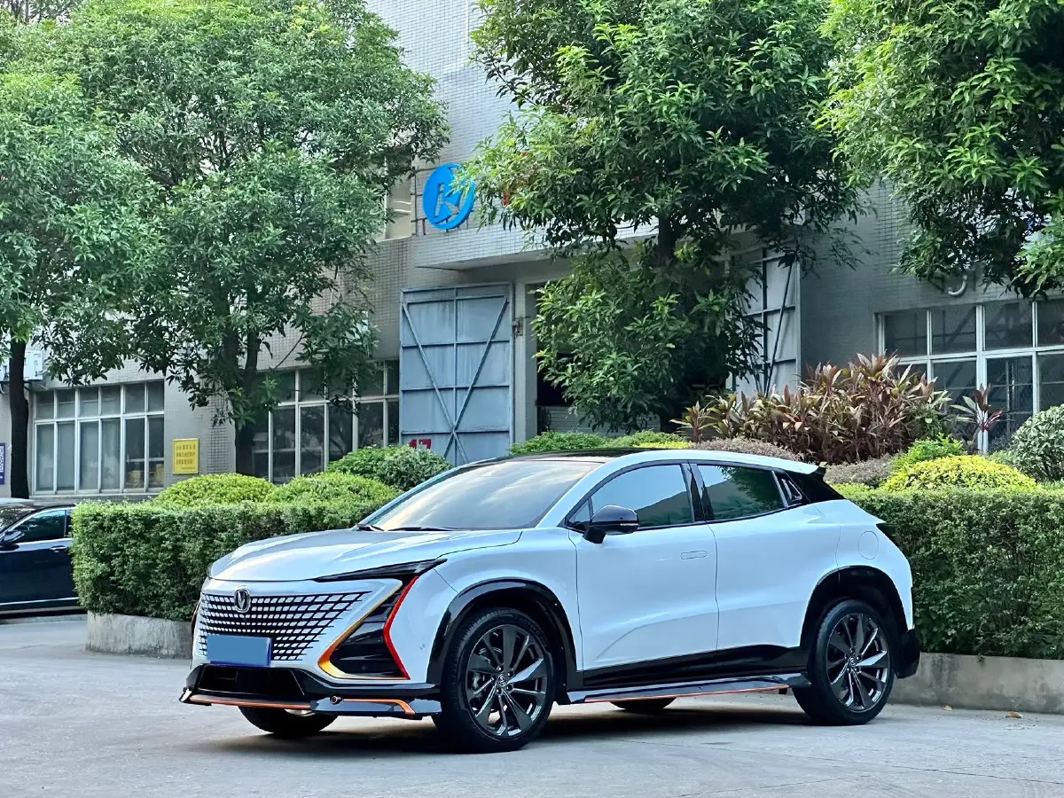 2020 ChangAn UNI-T 1.5T 180HP L4 7DCT