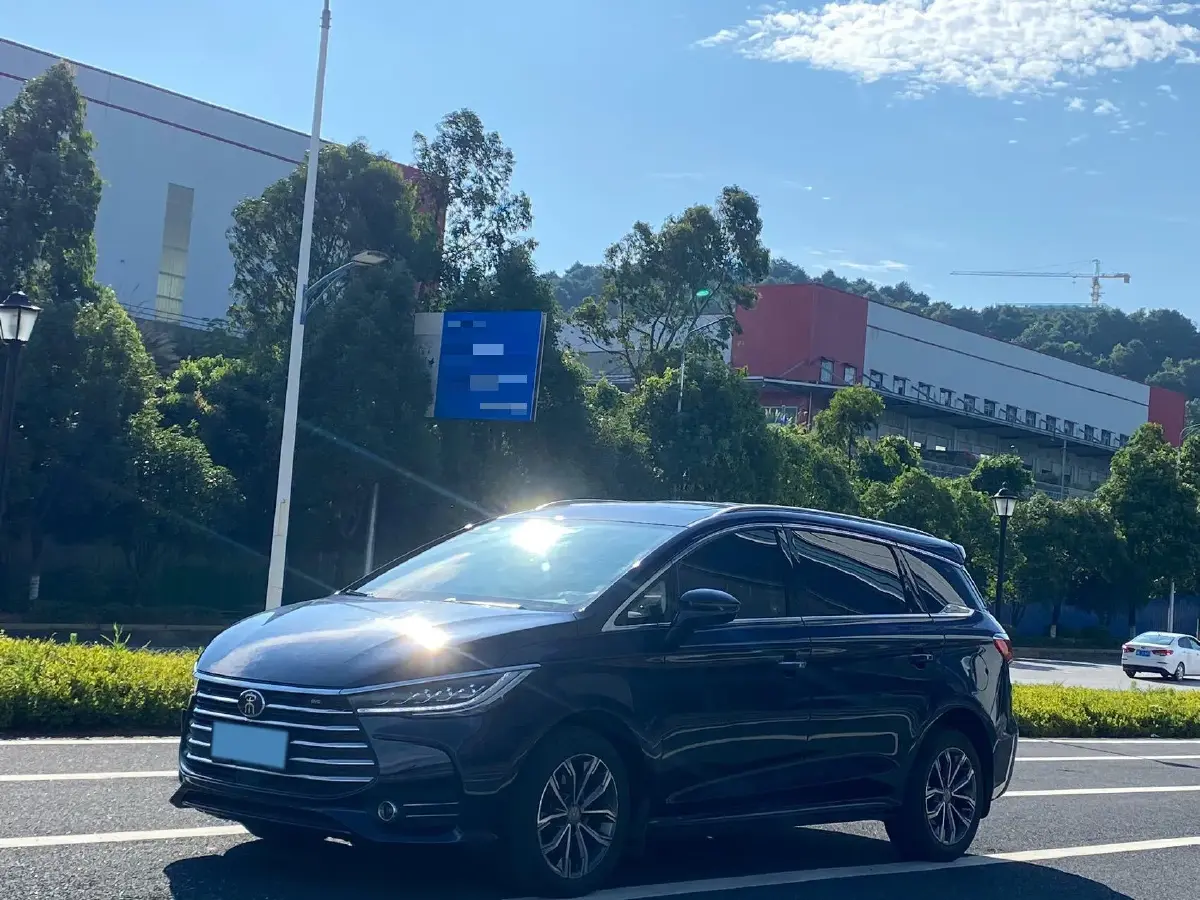 2019 BYD Song MAX 1.5T 160HP L4 6DCT