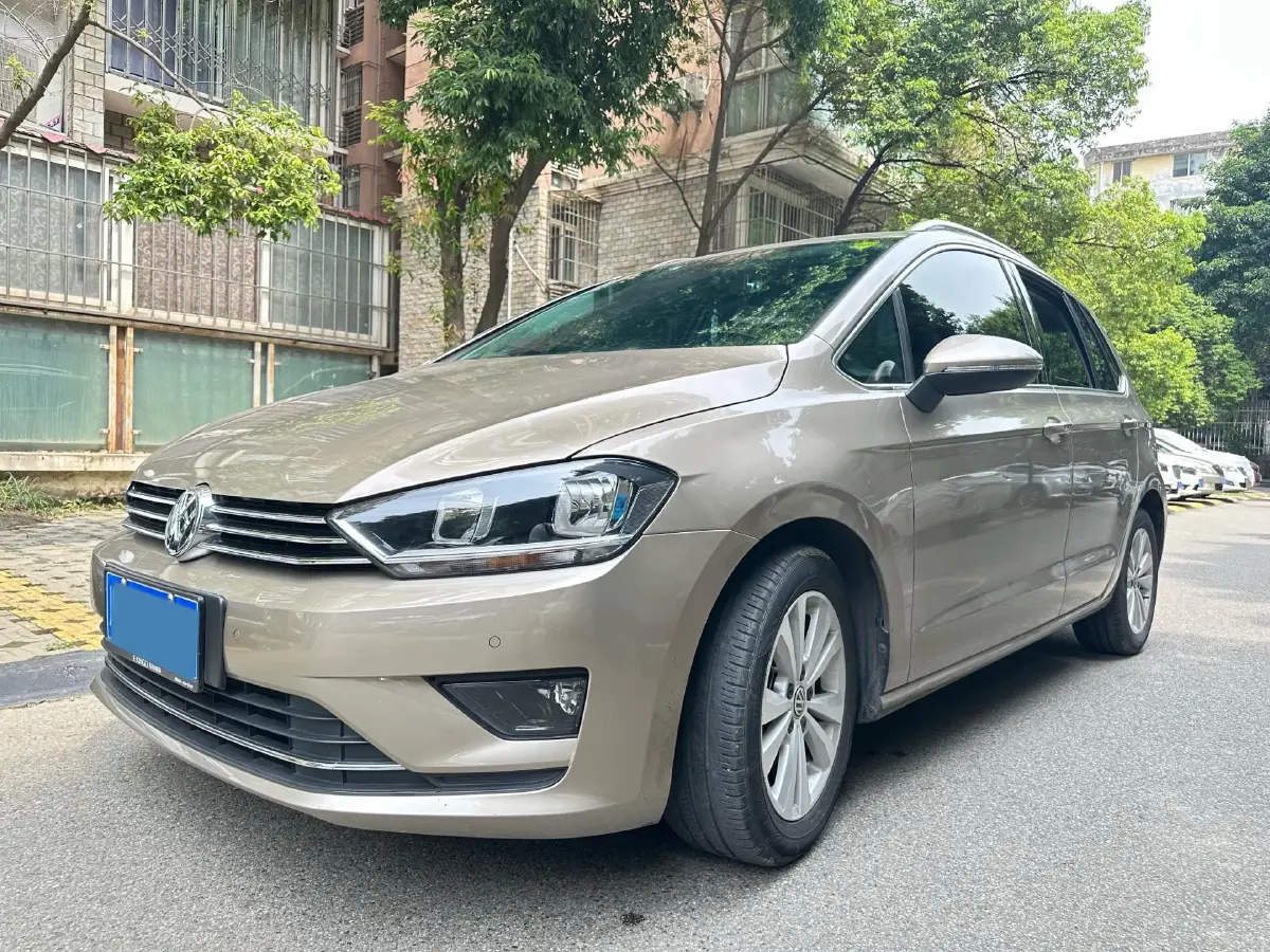 2018 Volkswagen Golf Sportsvan 1.4T 131HP L4 7DCT