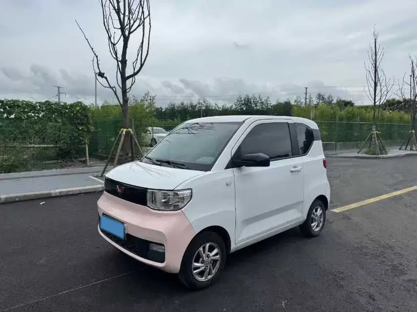 2021 WuLing Nano EV BEV 28KWH