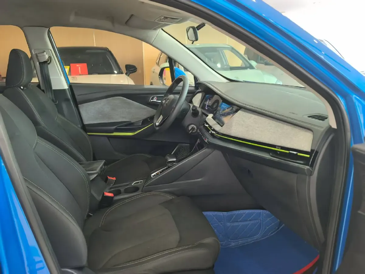 2019 ChangAn CS15 EV BEV,autocango,china used car exporter,china ev exporter,chinese used car exporter,chinese used ev exporter