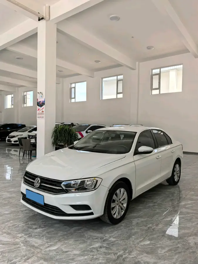 2019 Volkswagen Bora 1.5L 112HP L4 6AT