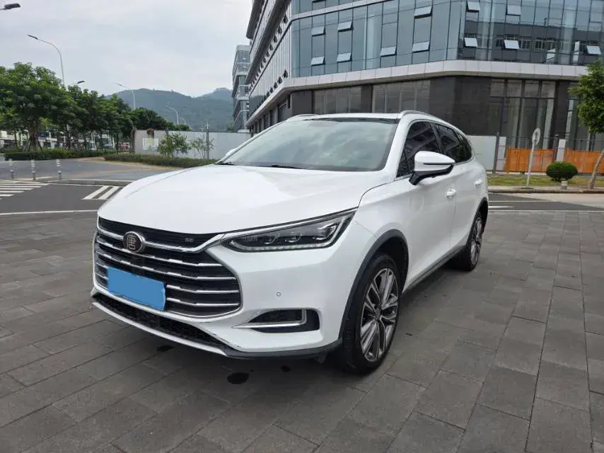 2018 BYD Tang 2.0T 205HP L4 6AT