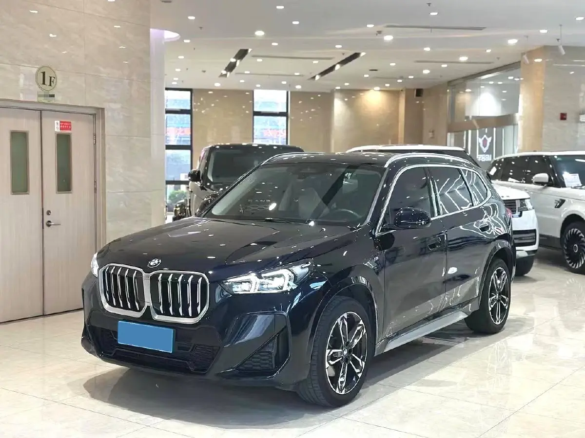 2023 BMW X1 2.0T 204HP L4 7DCT