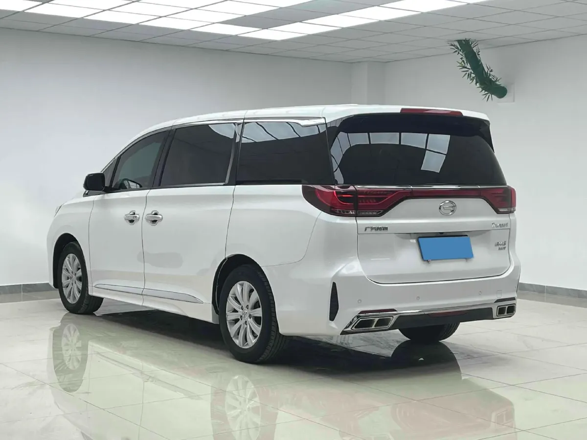 2011 GAC Trumpchi GA5 2.0L 150HP L4 5MT,autocango,china used car exporter,china ev exporter,chinese used car exporter,chinese used ev exporter