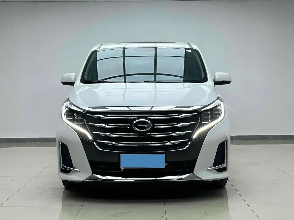 2011 GAC Trumpchi GA5 2.0L 150HP L4 5MT,autocango,china used car exporter,china ev exporter,chinese used car exporter,chinese used ev exporter