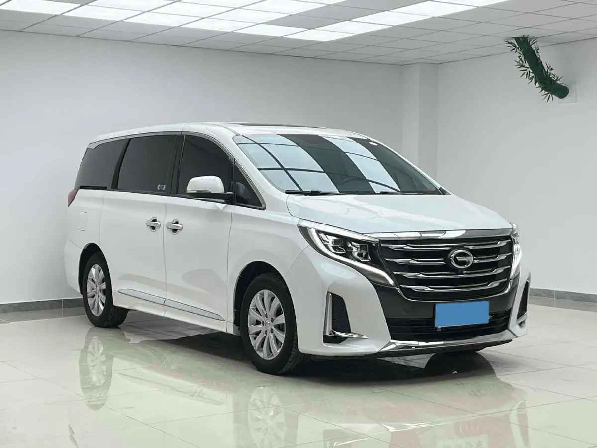 2011 GAC Trumpchi GA5 2.0L 150HP L4 5MT,autocango,china used car exporter,china ev exporter,chinese used car exporter,chinese used ev exporter