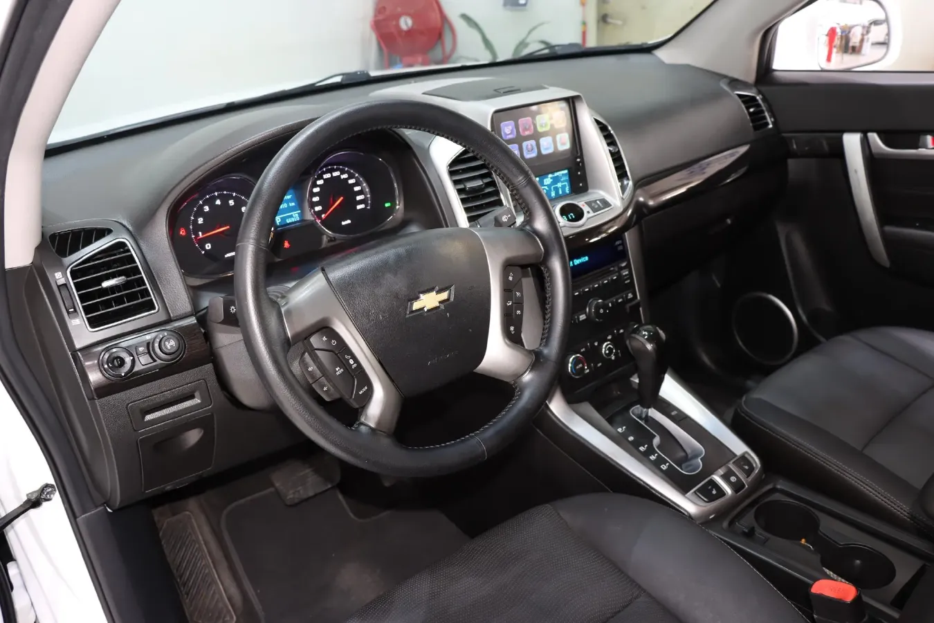 2017 Chevrolet Captiva 2.4L 167HP L4 6AT,autocango,china used car exporter,china ev exporter,chinese used car exporter,chinese used ev exporter