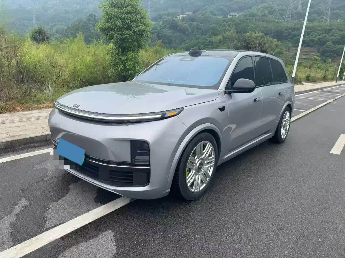 2022 Li L9 Range Extended 154HP REEV 42.6KWH
