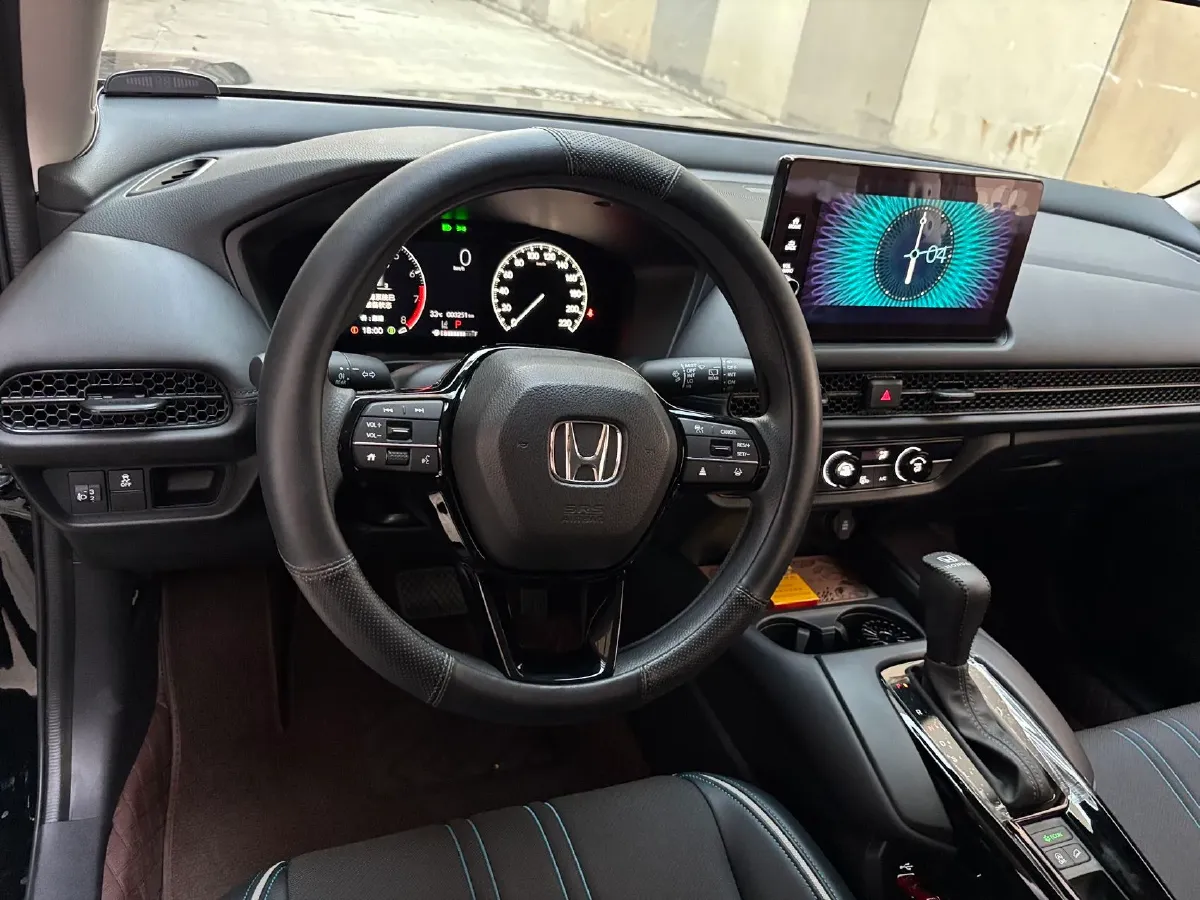 2023 Honda HR-V 1.5T 182HP L4 CVT,autocango,china used car exporter,china ev exporter,chinese used car exporter,chinese used ev exporter