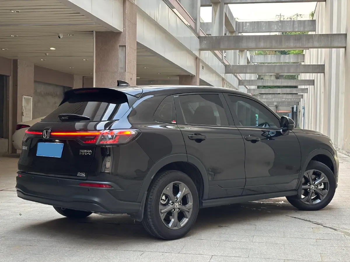 2023 Honda HR-V 1.5T 182HP L4 CVT,autocango,china used car exporter,china ev exporter,chinese used car exporter,chinese used ev exporter