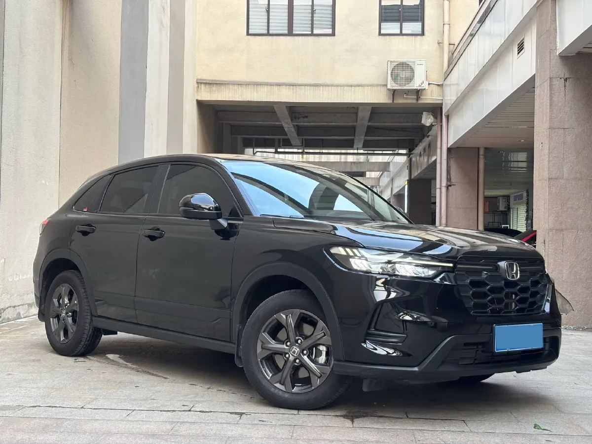2023 Honda HR-V 1.5T 182HP L4 CVT,autocango,china used car exporter,china ev exporter,chinese used car exporter,chinese used ev exporter