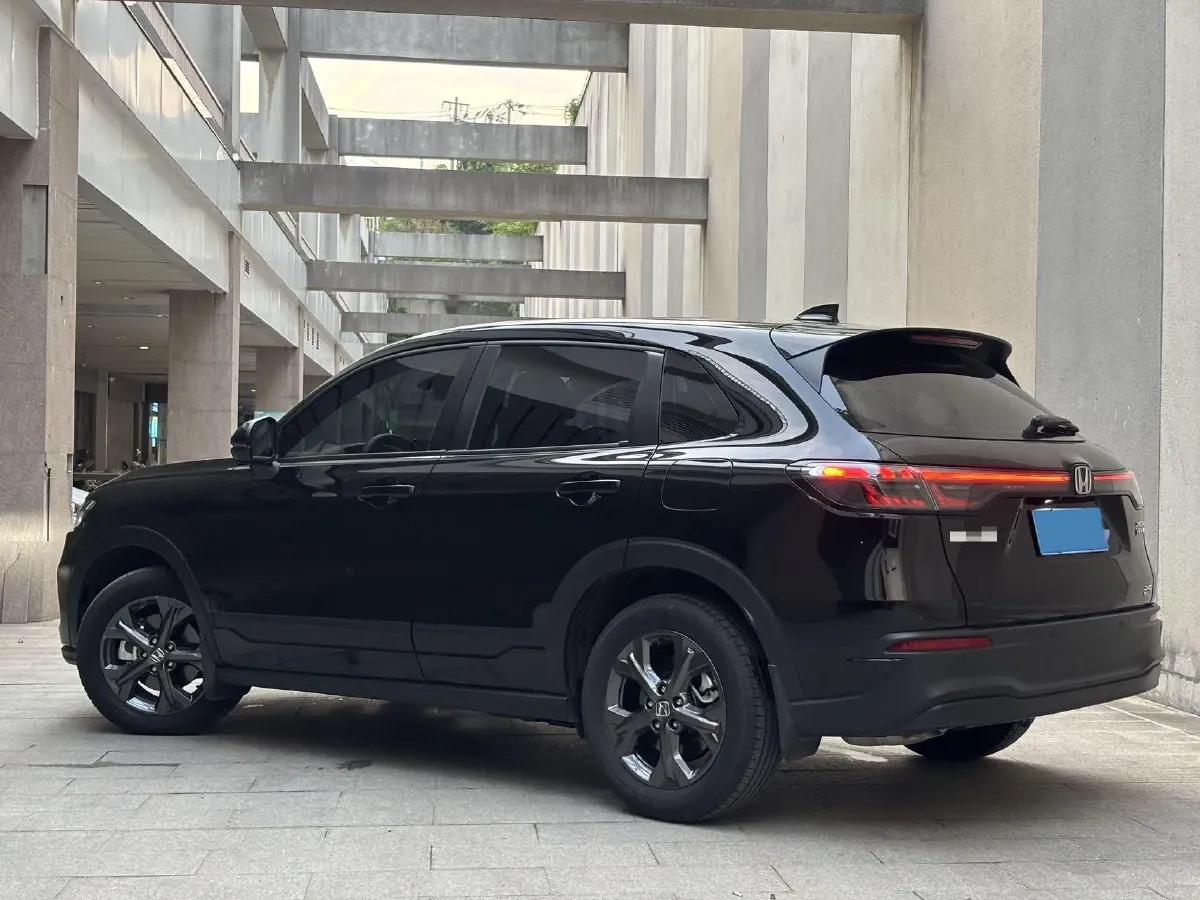 2023 Honda HR-V 1.5T 182HP L4 CVT,autocango,china used car exporter,china ev exporter,chinese used car exporter,chinese used ev exporter