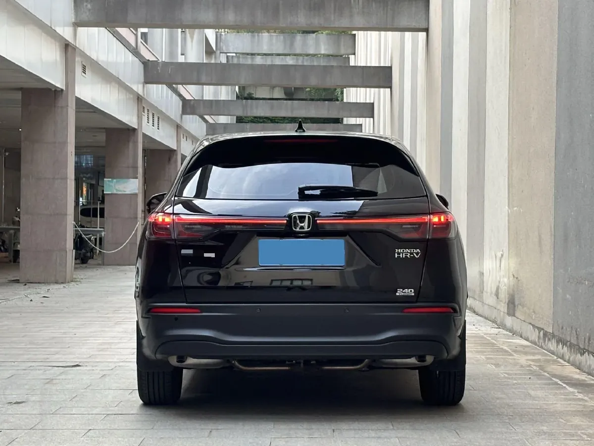 2023 Honda HR-V 1.5T 182HP L4 CVT,autocango,china used car exporter,china ev exporter,chinese used car exporter,chinese used ev exporter