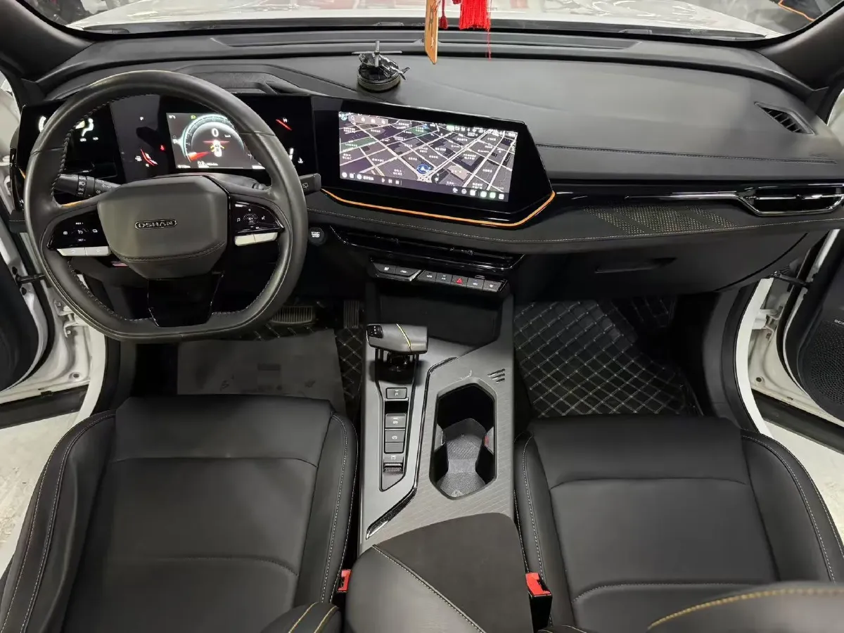 2023 ChangAn Oshan X5 Plus 1.5T 188HP L4 7DCT,autocango,china used car exporter,china ev exporter,chinese used car exporter,chinese used ev exporter