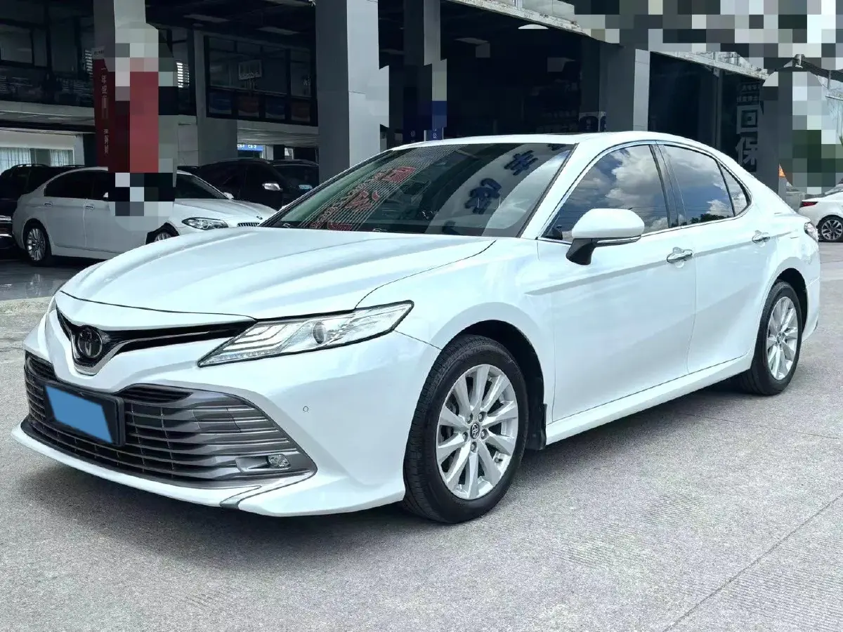 2018 Toyota Camry 2.0L 169HP L4 6AT