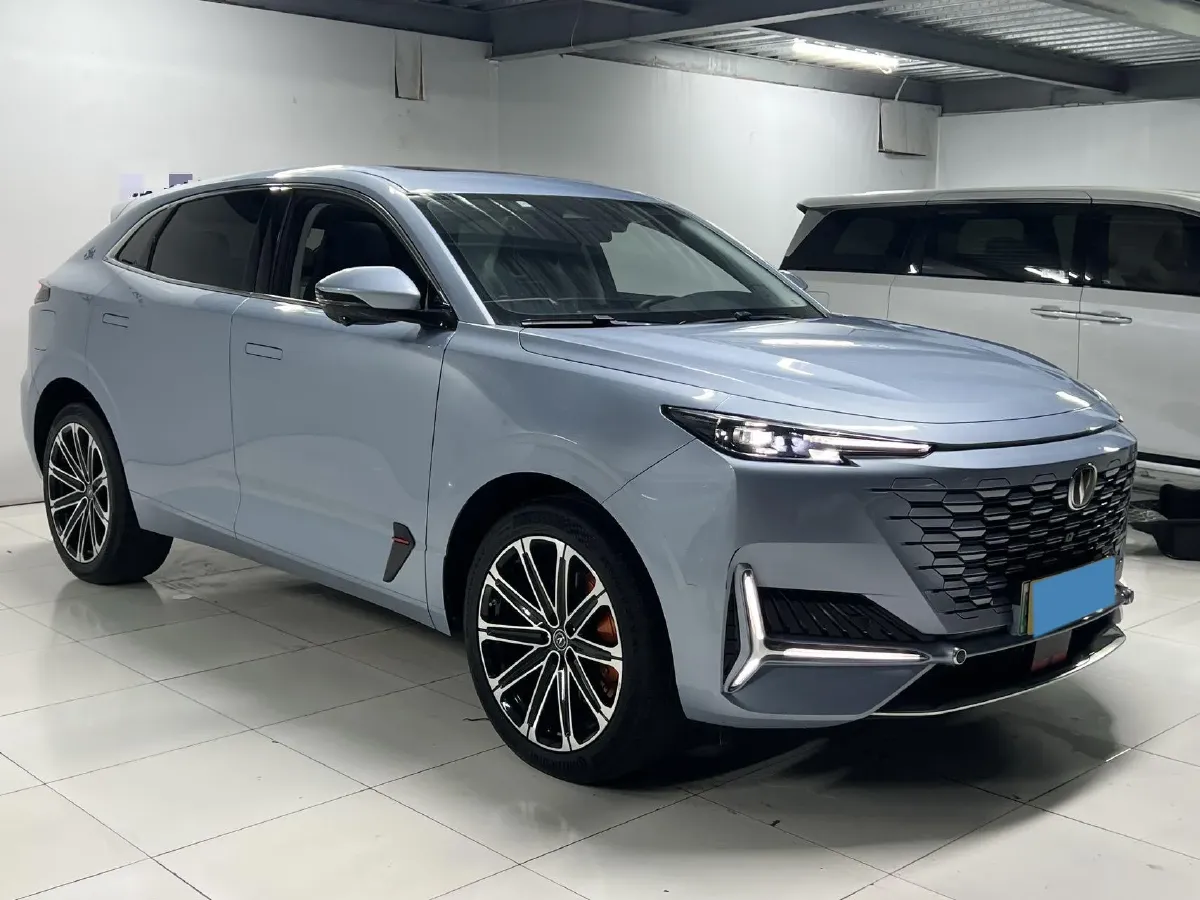 2022 ChangAn UNI-K iDD 1.5T 170HP L4 6TCT PHEV 30.74KWH,autocango,china used car exporter,china ev exporter,chinese used car exporter,chinese used ev exporter