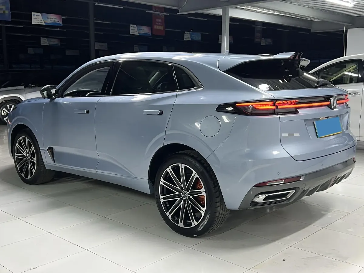 2022 ChangAn UNI-K iDD 1.5T 170HP L4 6TCT PHEV 30.74KWH,autocango,china used car exporter,china ev exporter,chinese used car exporter,chinese used ev exporter