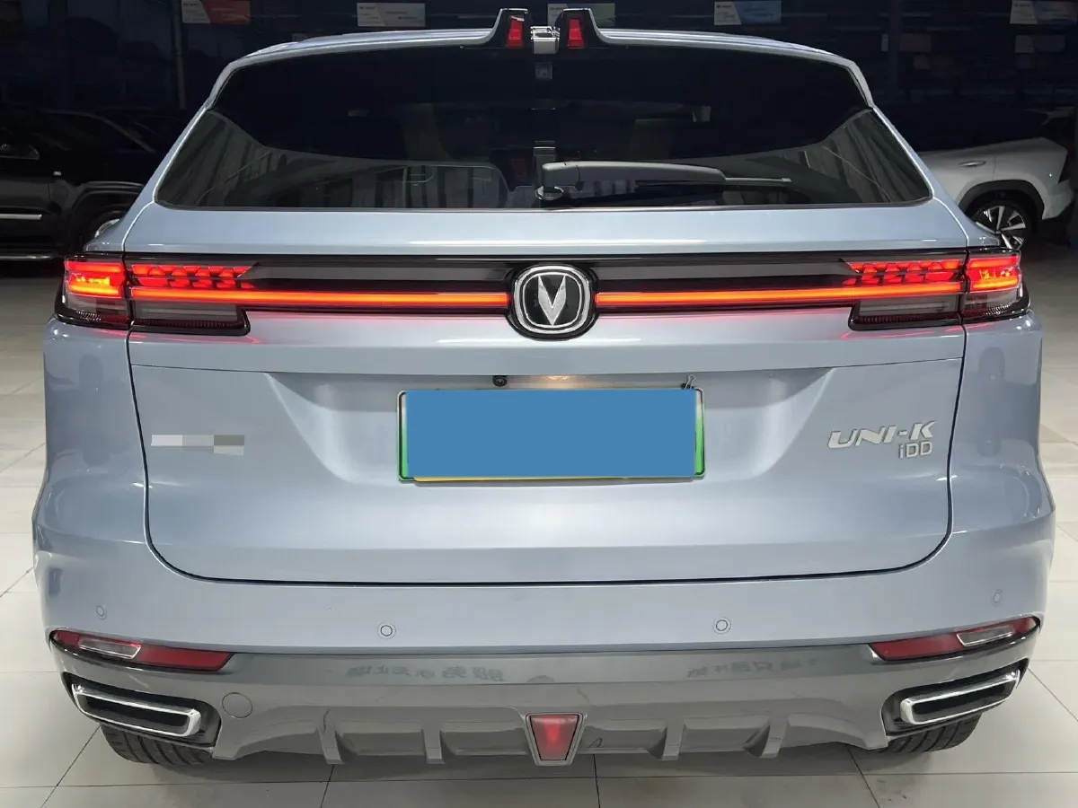 2022 ChangAn UNI-K iDD 1.5T 170HP L4 6TCT PHEV 30.74KWH,autocango,china used car exporter,china ev exporter,chinese used car exporter,chinese used ev exporter