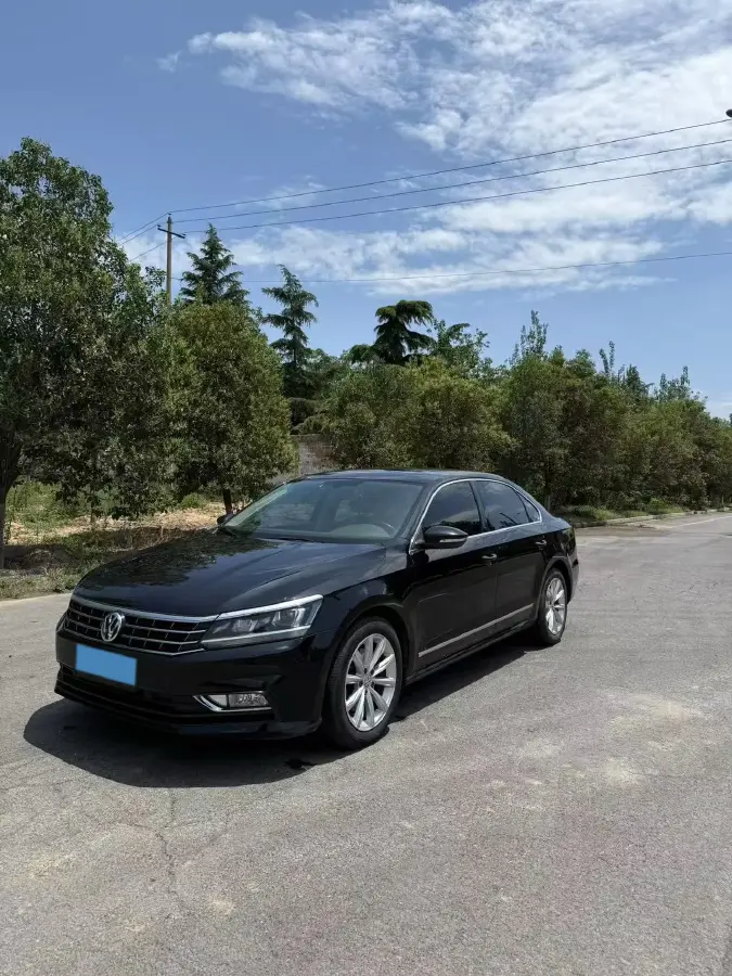 2017 Volkswagen Passat 1.8T 180HP L4 7DCT