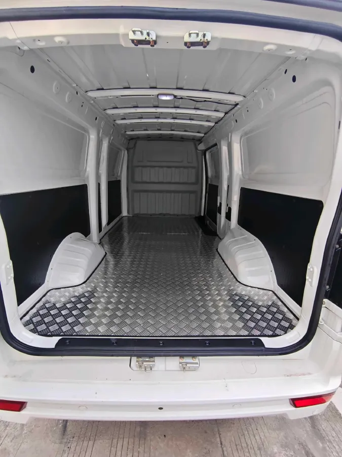 2024 Dongfeng YuFengEM27 BEV 41.472KWH,autocango,china used car exporter,china ev exporter,chinese used car exporter,chinese used ev exporter