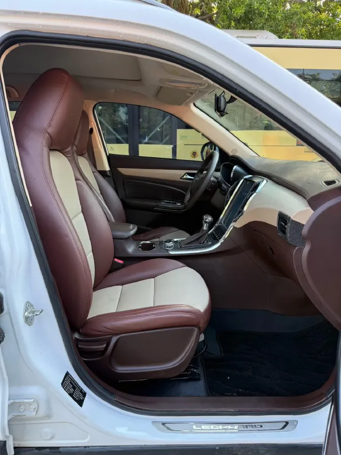 2018 Leopaard CS9 1.5T 150HP L4 CVT,autocango,china used car exporter,china ev exporter,chinese used car exporter,chinese used ev exporter