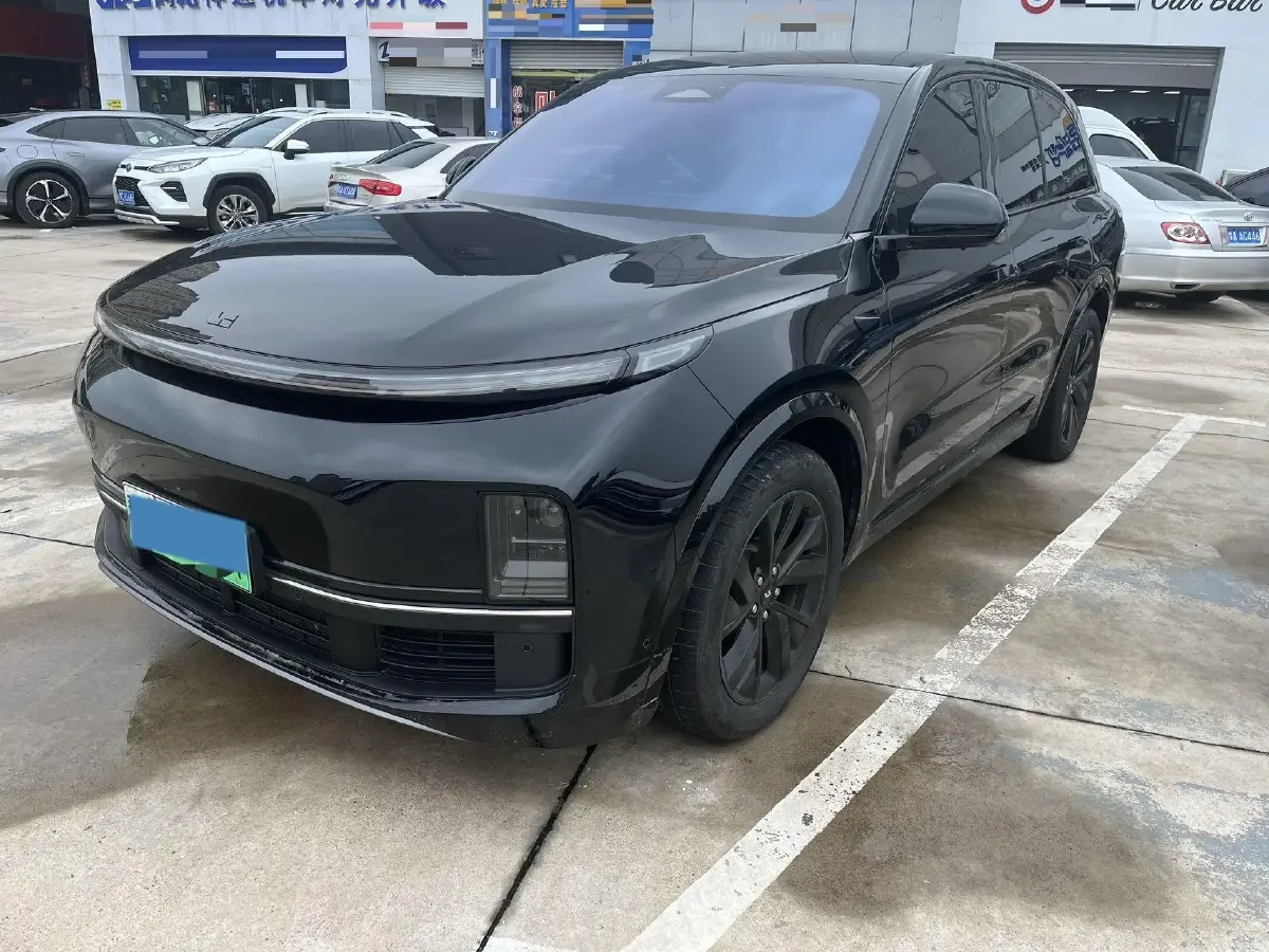 2023 Li L8 Range Extended 154HP REEV 40.9KWH