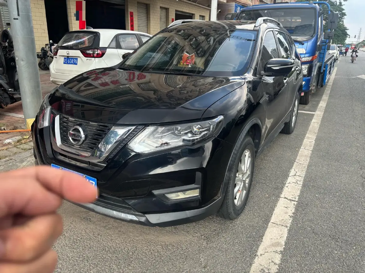 2020 Nissan X-Trail 2.0L 154HP L4 CVT