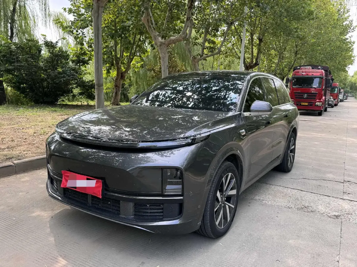 2023 Li L8 Range Extended 154HP REEV 40.9KWH