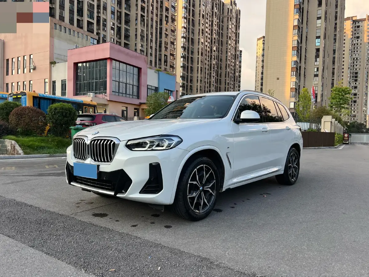 2022 BMW X3 2.0T 184HP L4 8AT