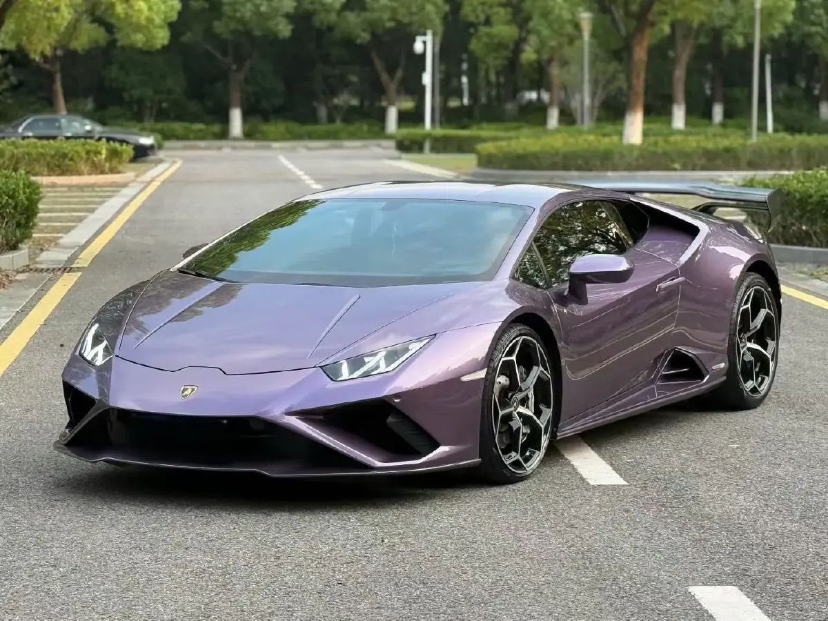 2020 Lamborghini Huracán 5.2L 611HP V10 7DCT