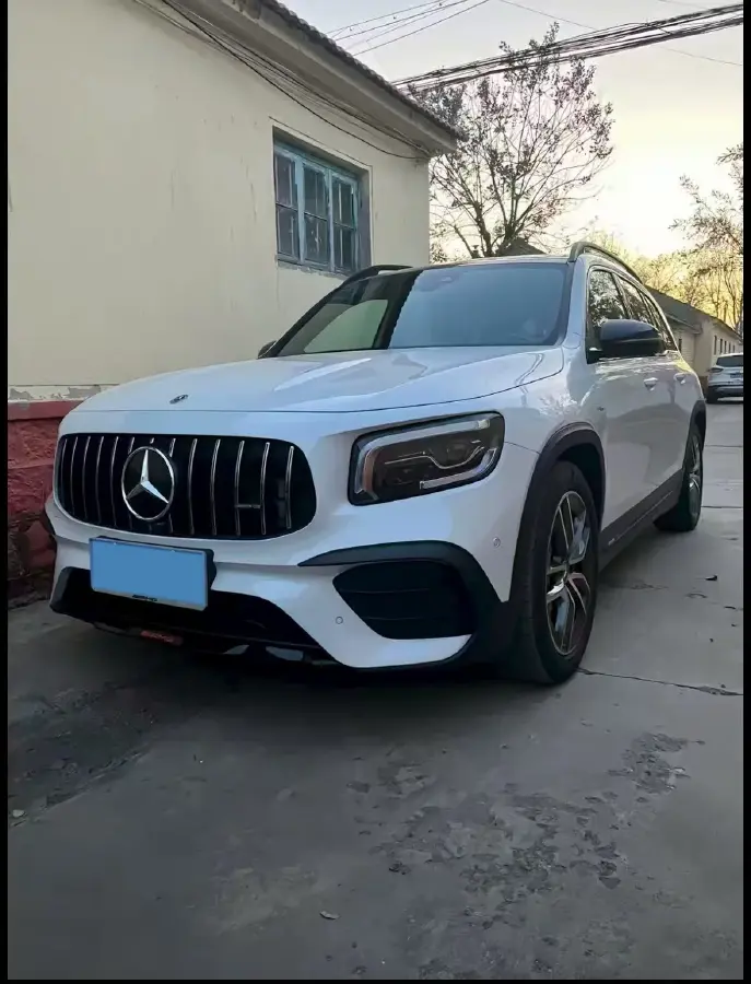 2023 Mercedes-Benz GLB AMG 2.0T 306HP L4 8DCT
