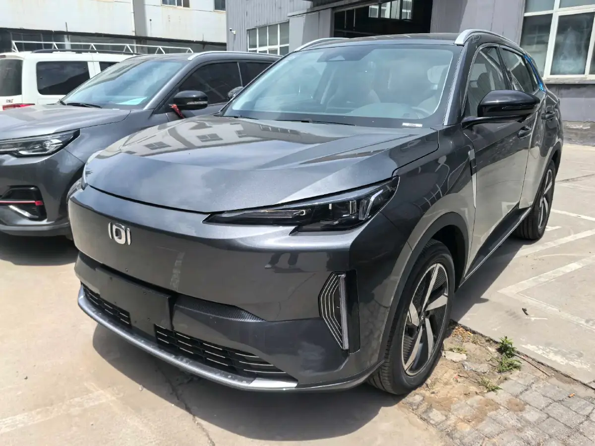 2025 ChangAn QiYuan Q05 Classic 1.5L 98HP L4 E-CVT PHEV 18.4KWH
