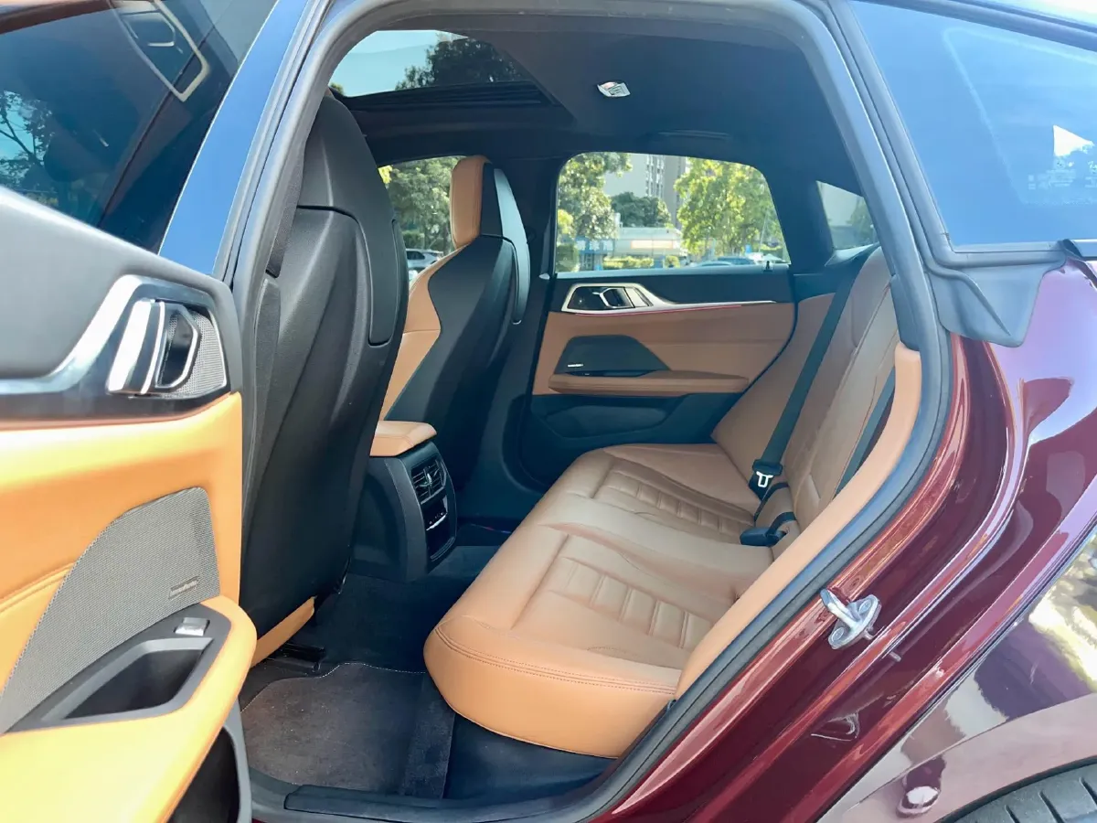 2022 BMW i4 BEV 83.9KWH,autocango,china used car exporter,china ev exporter,chinese used car exporter,chinese used ev exporter