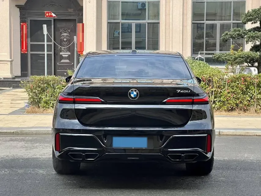 2023 BMW 3.0T 333HP L6 8AT,autocango,china used car exporter,china ev exporter,chinese used car exporter,chinese used ev exporter
