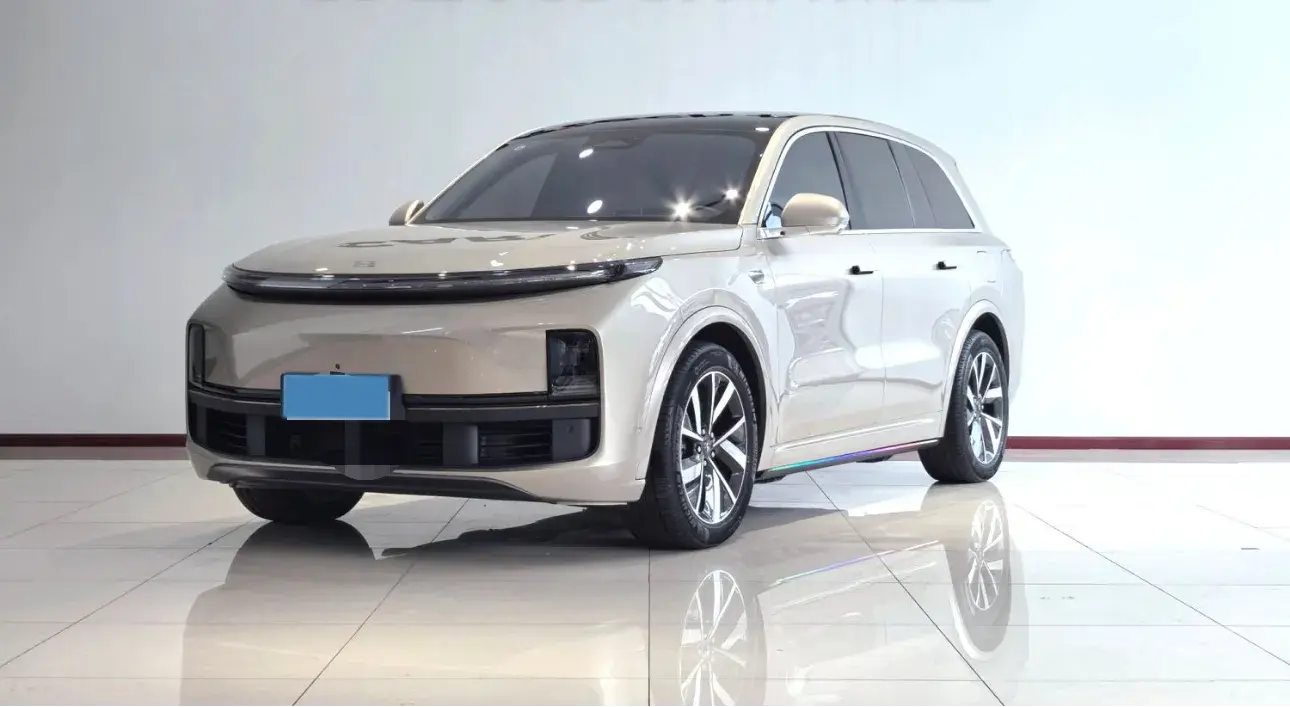 2023 Li L8 Range Extended 154HP REEV 40.9KWH