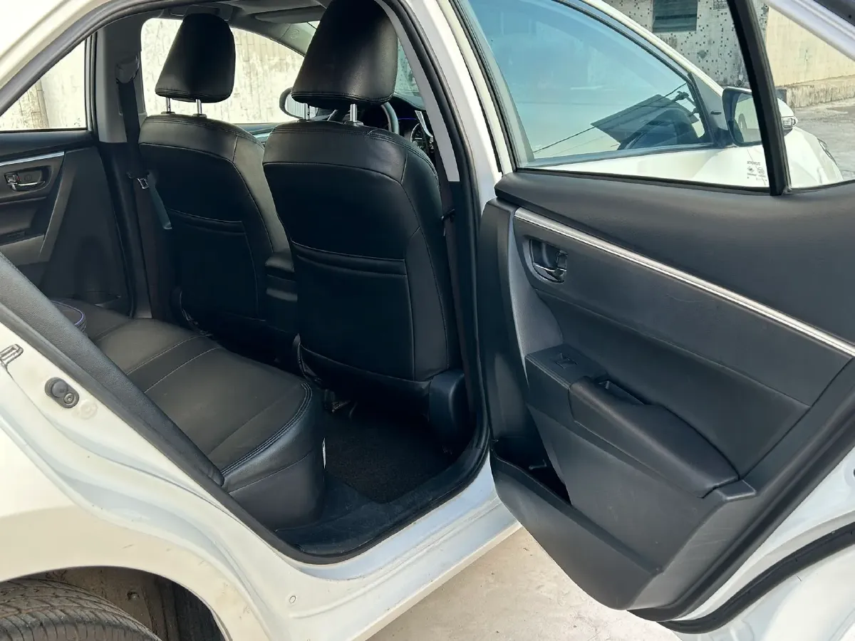 2019 Toyota Levin Hybird E+ 1.8L 99HP L4 E-CVT PHEV 10.5KWH,autocango,china used car exporter,china ev exporter,chinese used car exporter,chinese used ev exporter