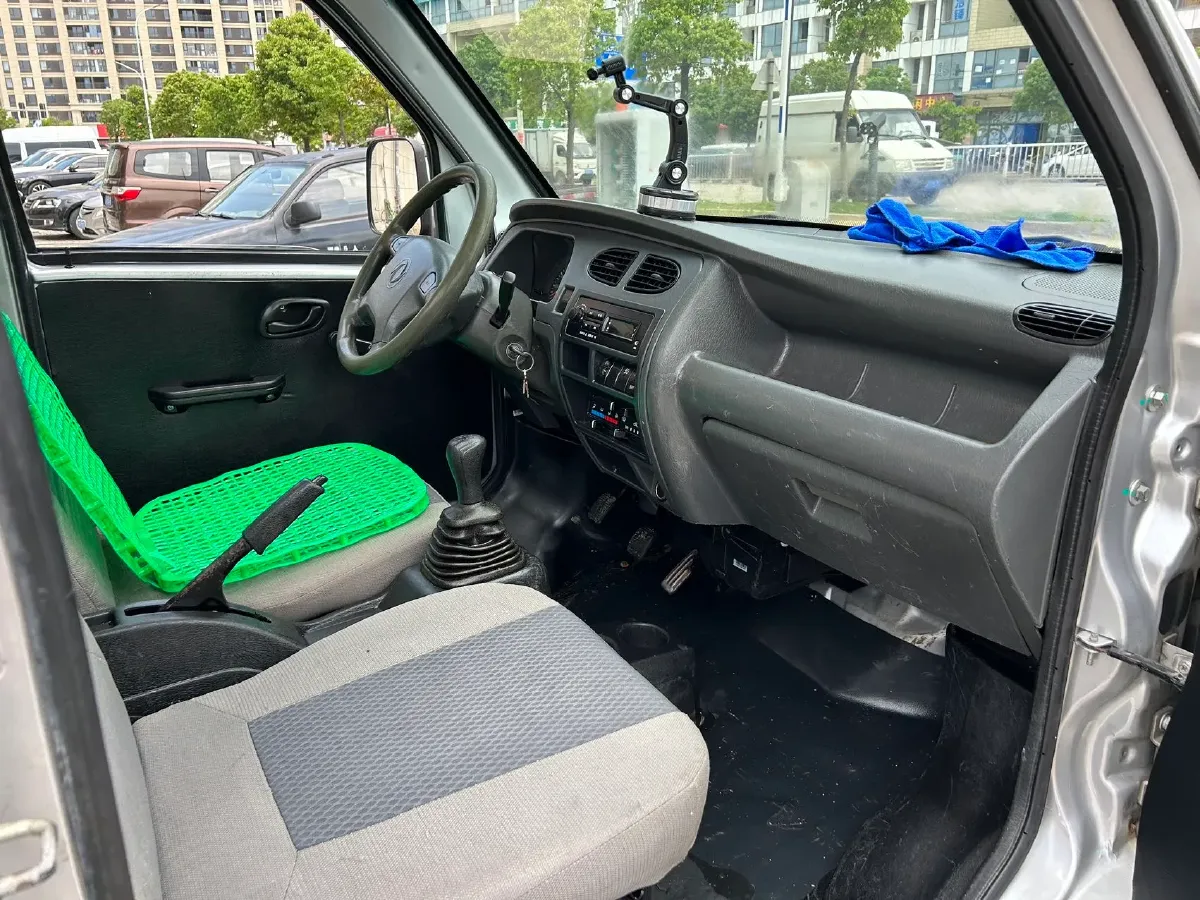 2025 DongFeng DFSK ChuangFu NiuKa 1.6L 122HP L4 5MT,autocango,china used car exporter,china ev exporter,chinese used car exporter,chinese used ev exporter