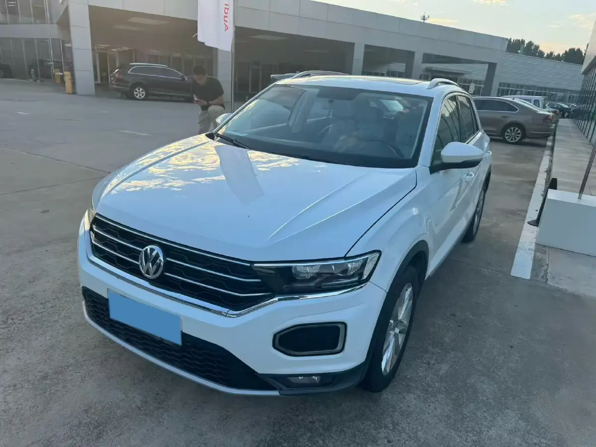 2019 Volkswagen T-Roc 1.4T 131HP L4 7DCT