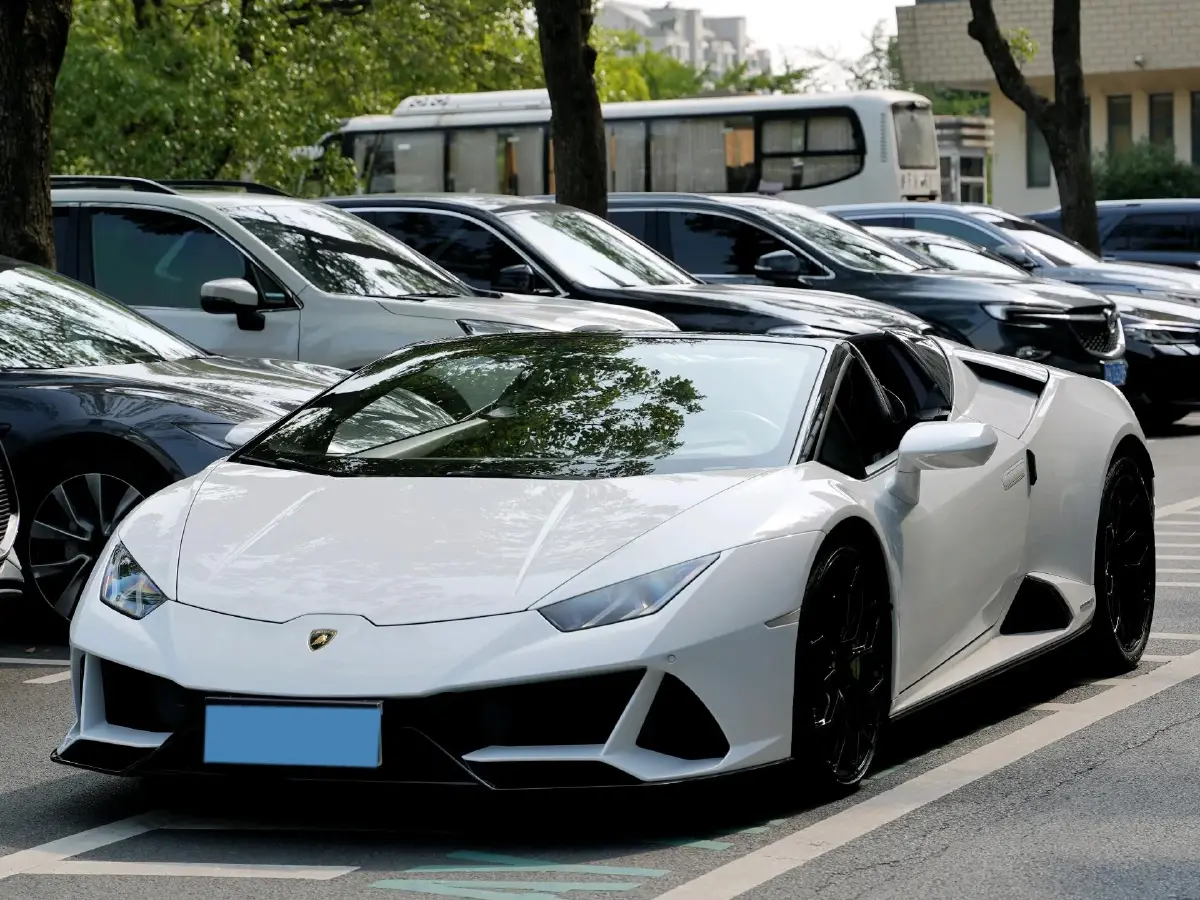 2019 Lamborghini Huracán 5.2L 640HP V10 7DCT