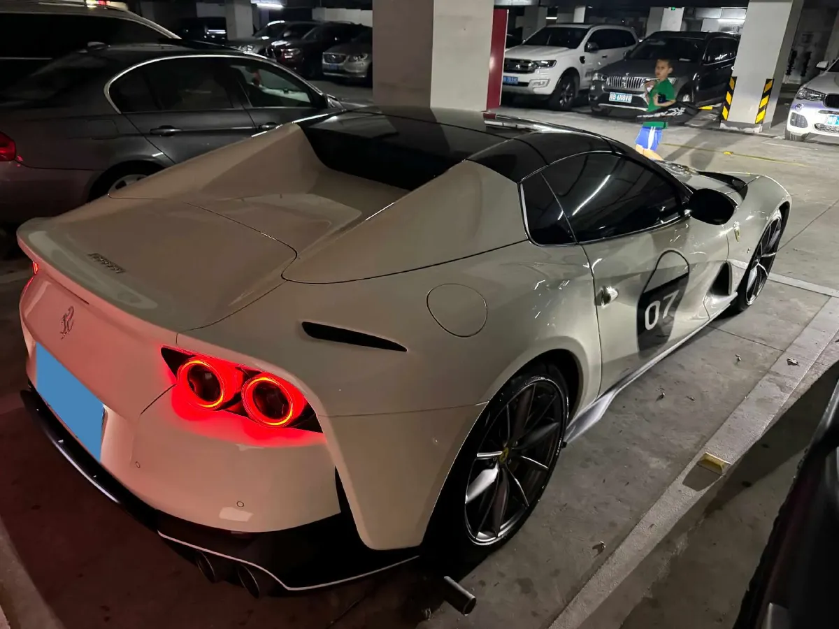 2020 Ferrari 812 6.5L 800HP V12 7DCT,autocango,china used car exporter,china ev exporter,chinese used car exporter,chinese used ev exporter