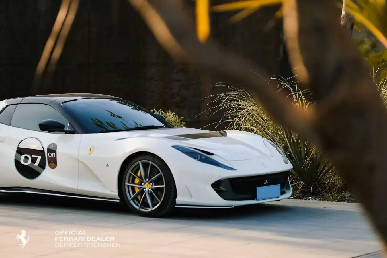 2020 Ferrari 812 6.5L 800HP V12 7DCT,autocango,china used car exporter,china ev exporter,chinese used car exporter,chinese used ev exporter