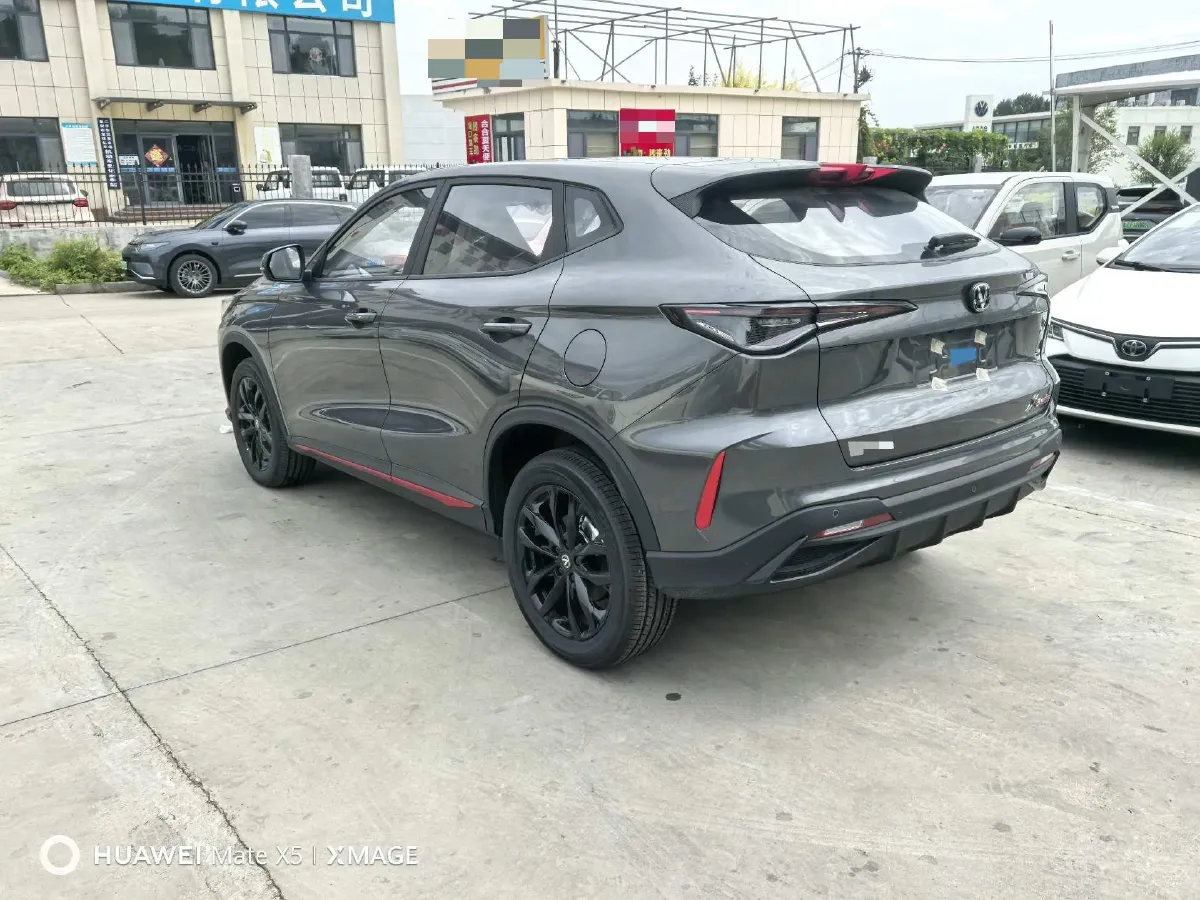 2025 ChangAn X5 PLUS 1.5T 188HP L4 7DCT,autocango,china used car exporter,china ev exporter,chinese used car exporter,chinese used ev exporter