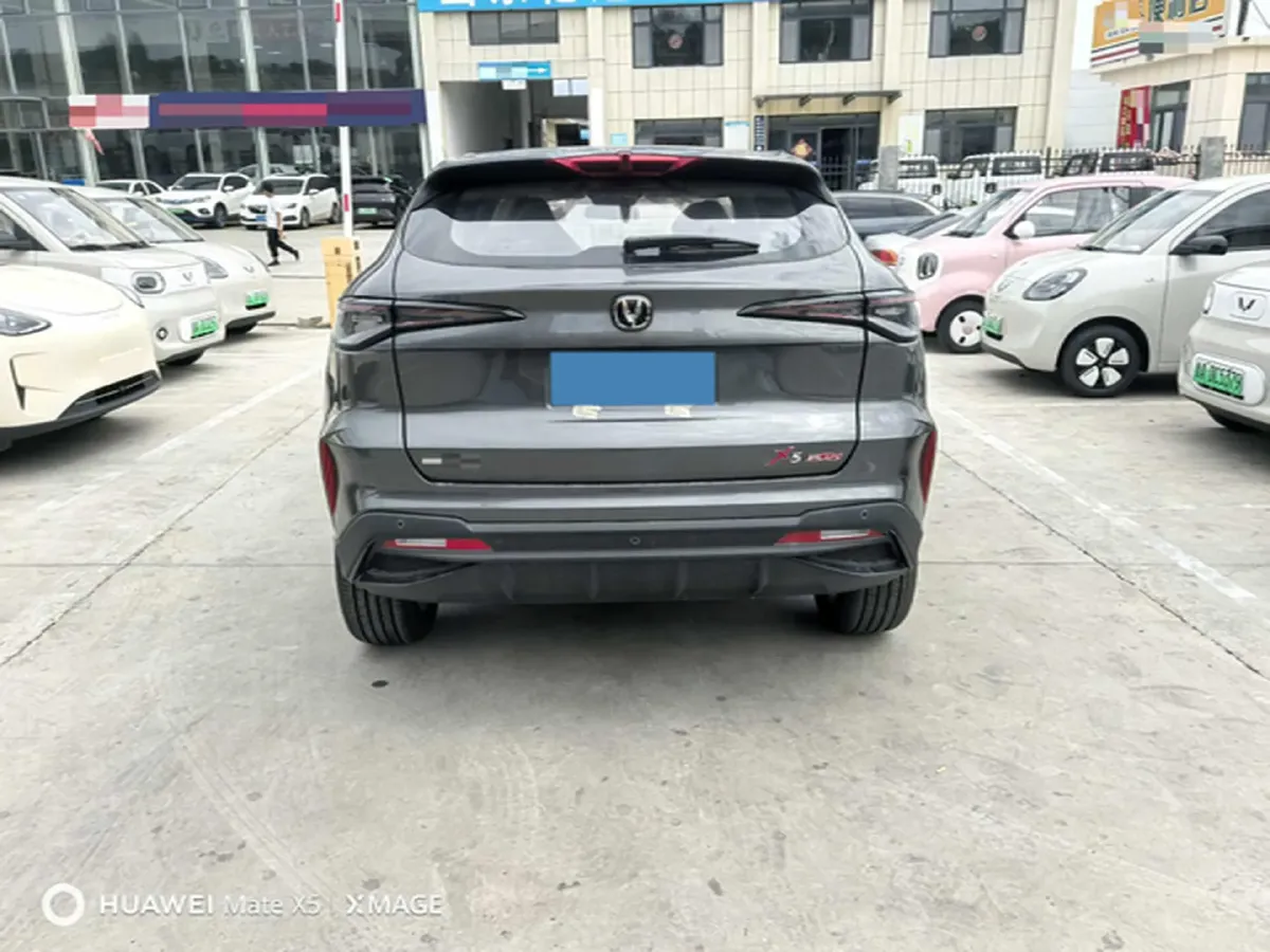 2025 ChangAn X5 PLUS 1.5T 188HP L4 7DCT,autocango,china used car exporter,china ev exporter,chinese used car exporter,chinese used ev exporter