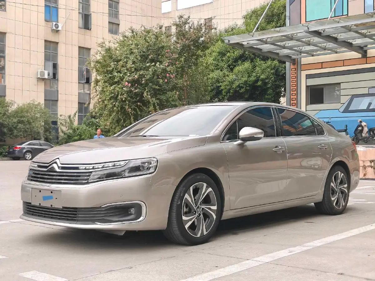 2020 Citroen C6 1.8T 211HP L4 8AT