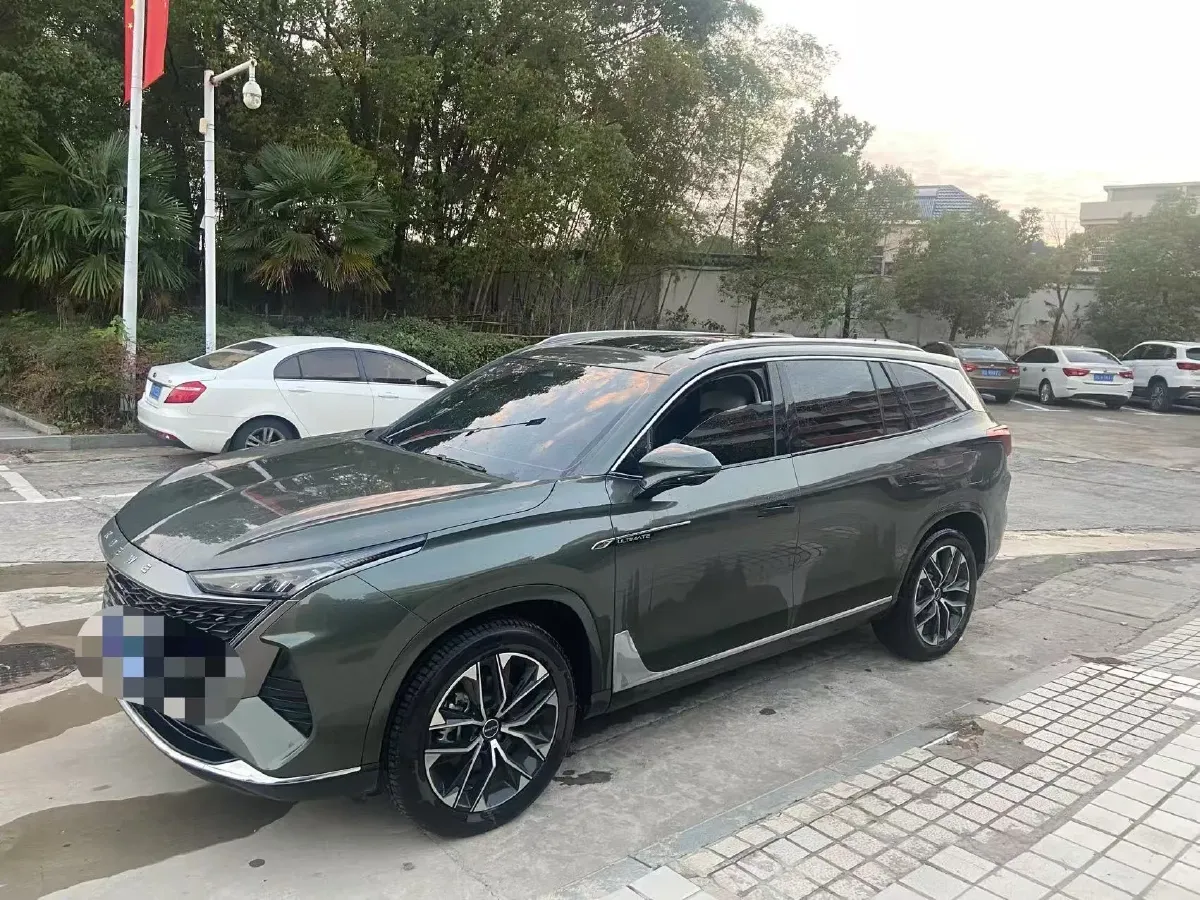 2023 Roewe RX9 2.0T 242HP L4 9AT,autocango,china used car exporter,china ev exporter,chinese used car exporter,chinese used ev exporter