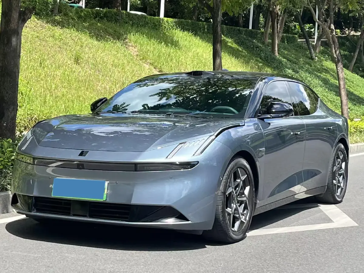 2025 LYNK&CO Z10 BEV 95KWH