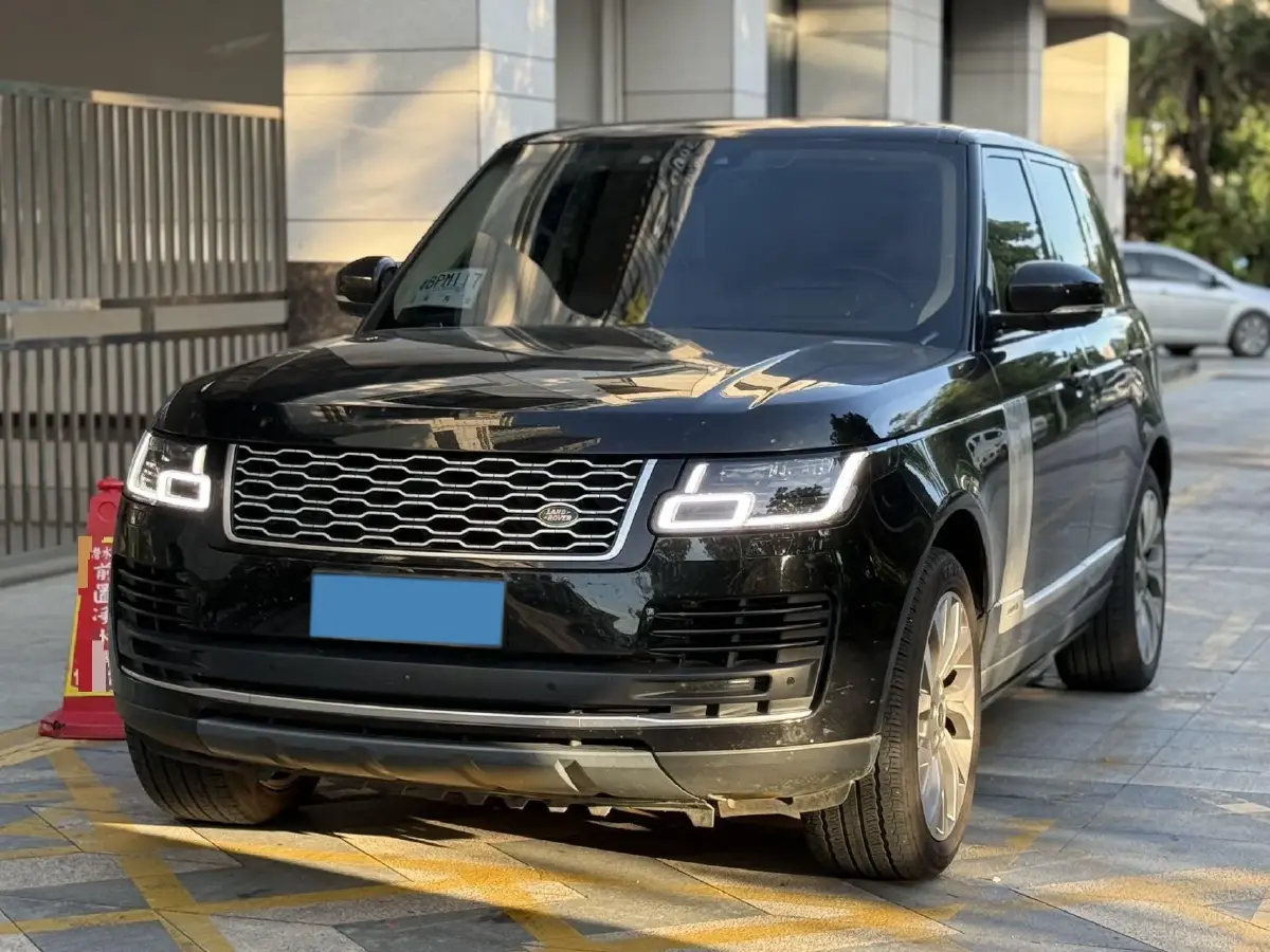 2022 Land Rover Range Rover 3.0T 360HP L6 8AT