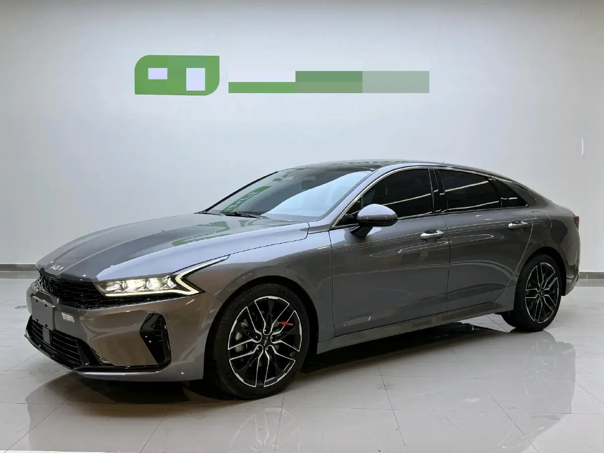 2021 Kia K5 2.0T 240HP L4 8AT